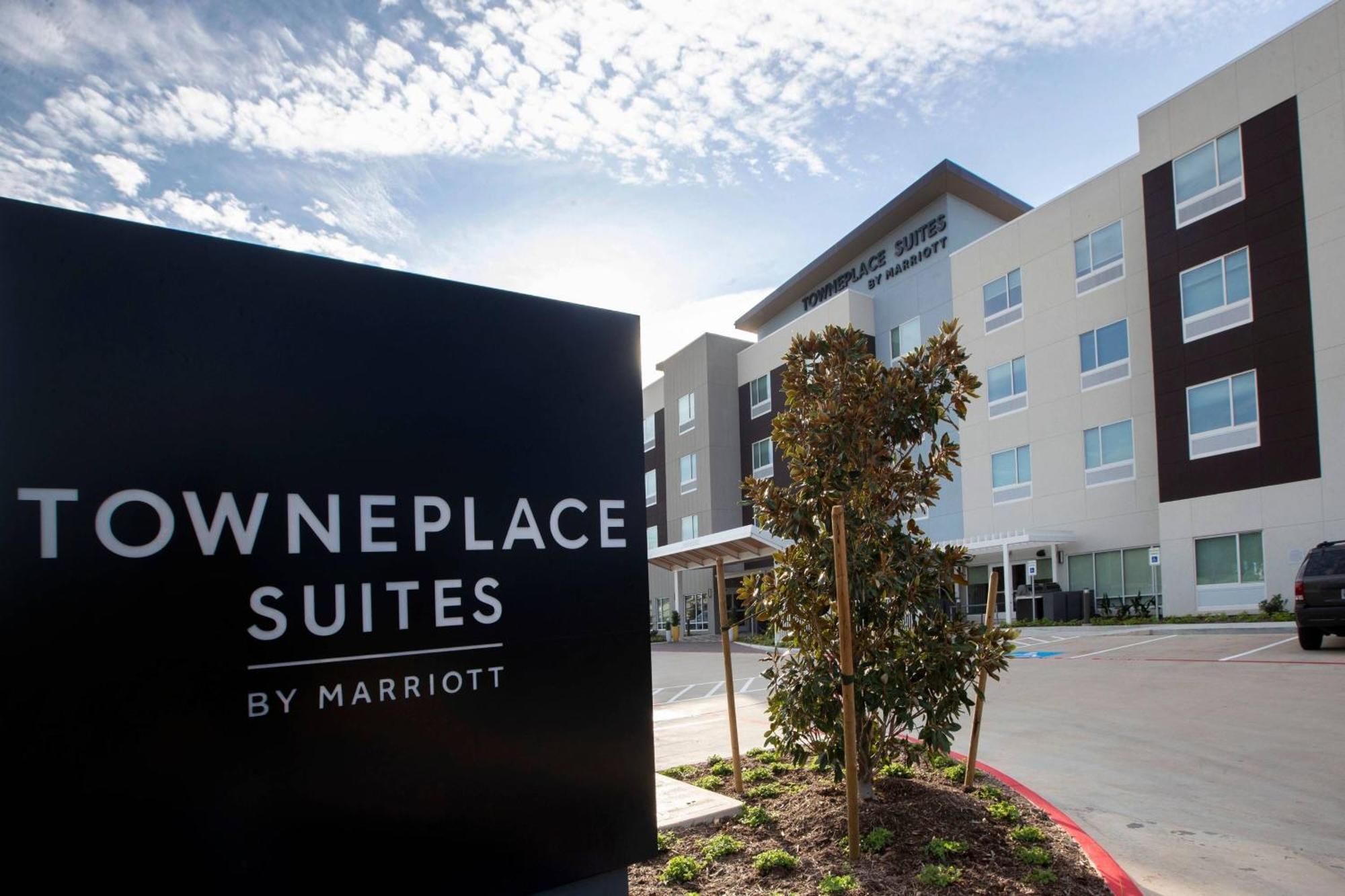 Towneplace Suites By Marriott Conroe Exterior photo